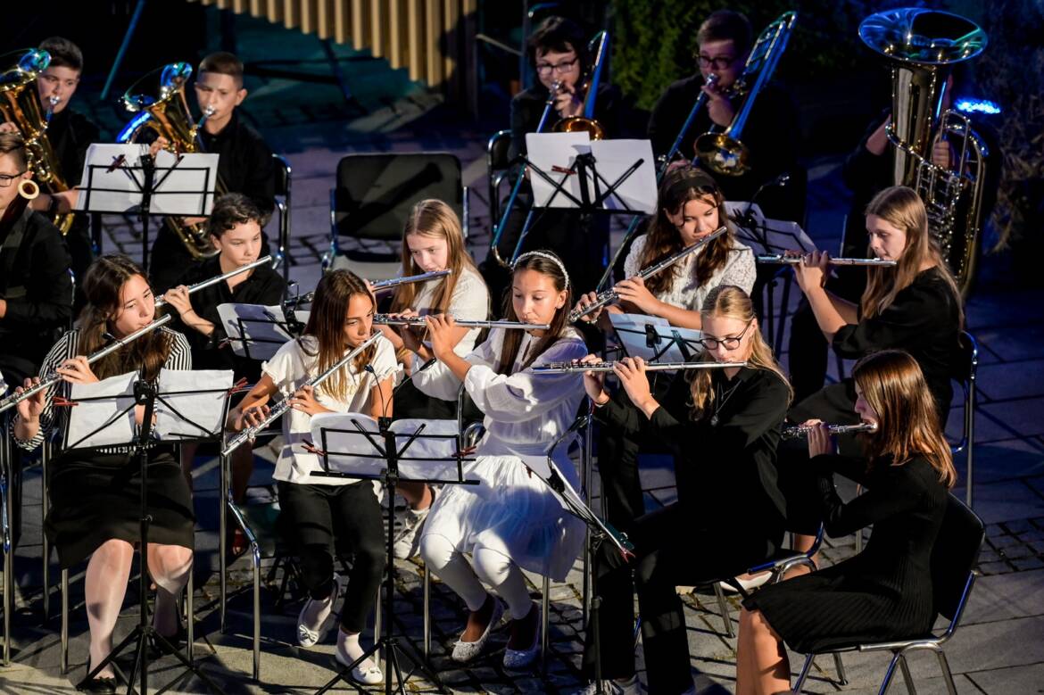 Koncert_ucenika_GSV-44-1.jpg